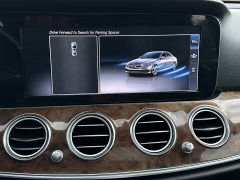 2017 Mercedes-Benz E-Class E 300 4MATIC