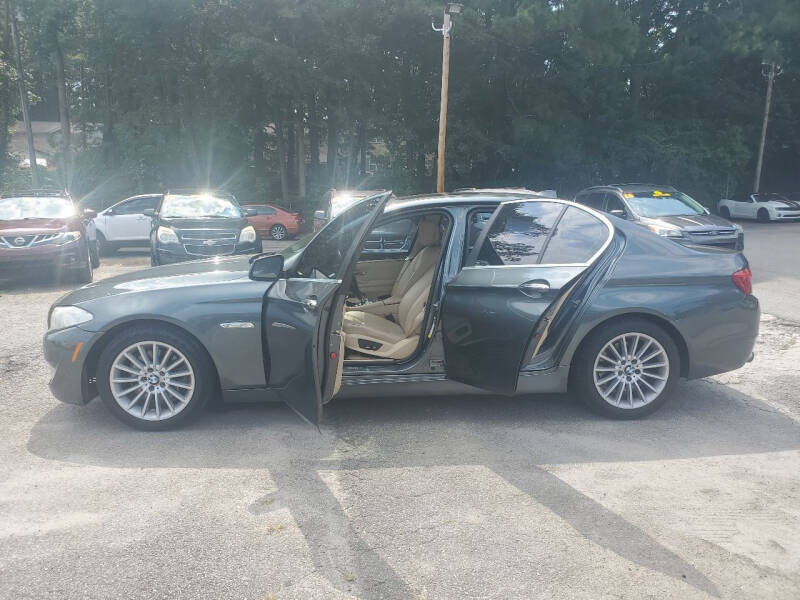 2012 BMW 5 Series 528i