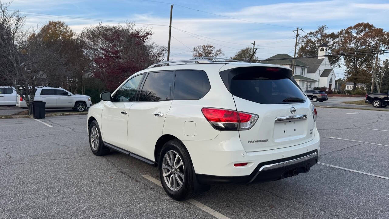 2015 Nissan Pathfinder for sale at Caropedia in Dunn, NC