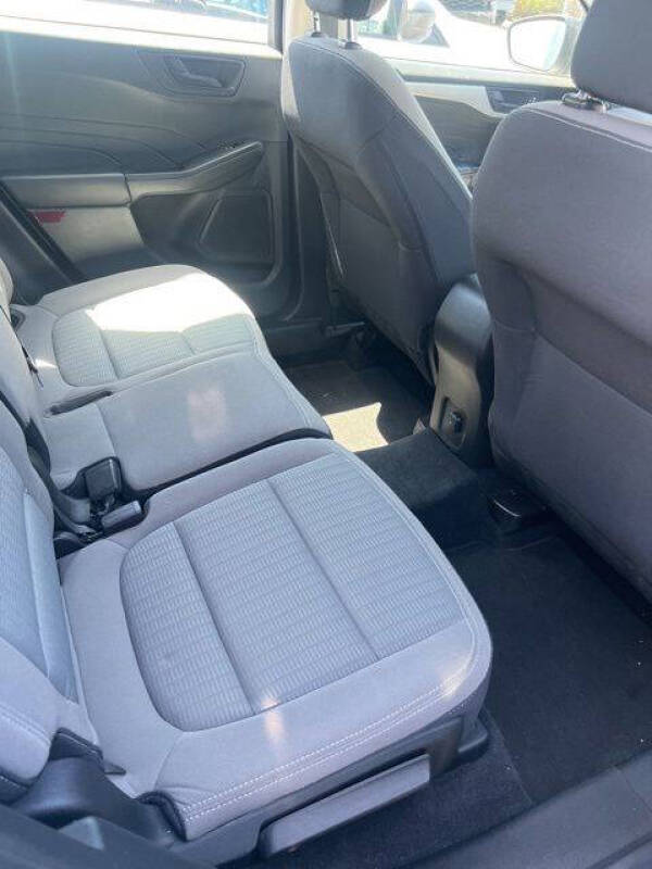 2022 Ford Escape S