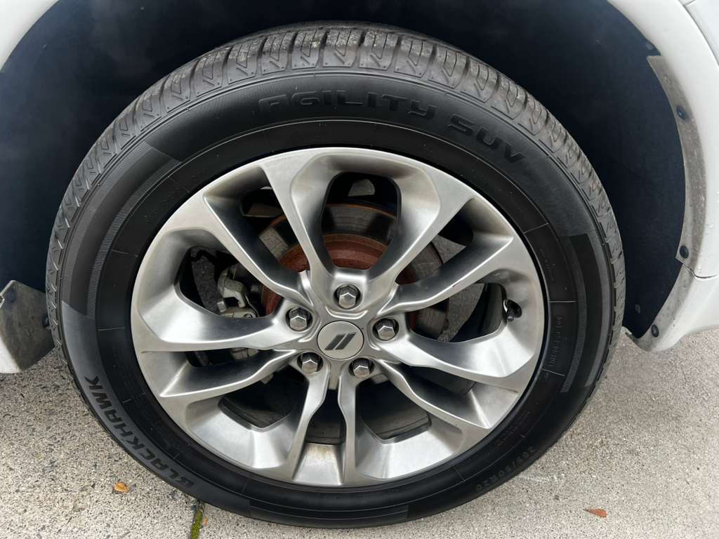 White 2019 Dodge Durango GT Plus AWD GT Plus 4dr SUV 38