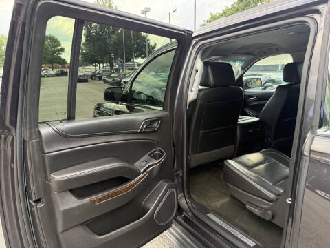 2016 Chevrolet Suburban LT