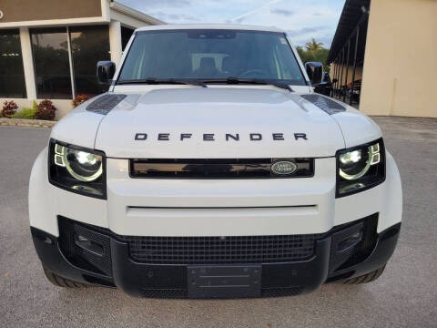 2024 Land Rover Defender 130 P400 X-Dynamic SE