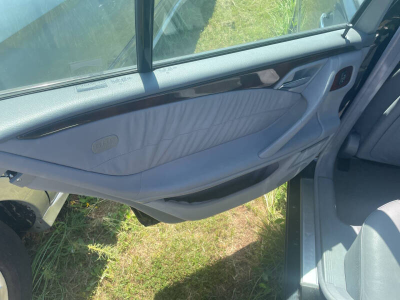 2000 Mercedes-Benz E-Class E 320