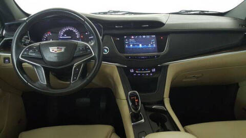 2017 Cadillac XT5