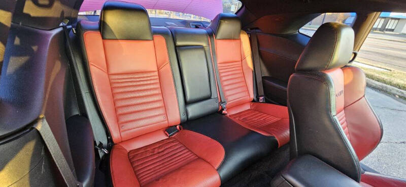 2016 Dodge Challenger R/T Scat Pack