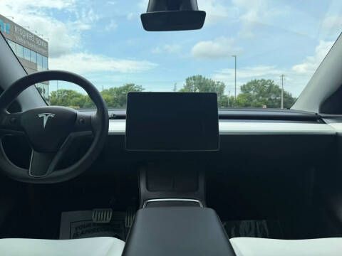 2025 Tesla Model Y Performance