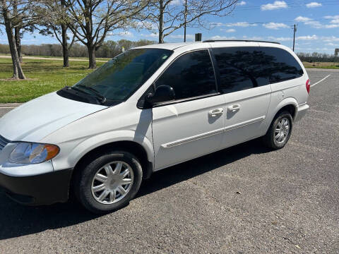 2006 Chrysler Town and Country for sale at Mud Bugs Used Cars & Golf Carts in Eunice LA