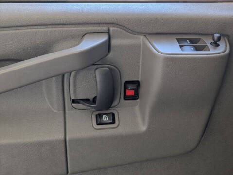 2022 GMC Savana 3500