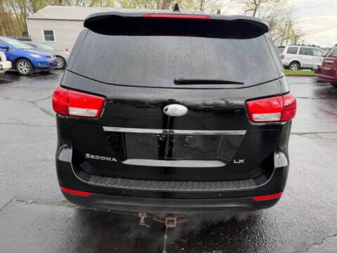 2017 Kia Sedona LX