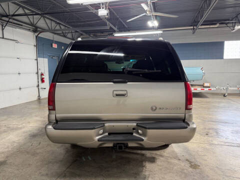 2000 Cadillac Escalade