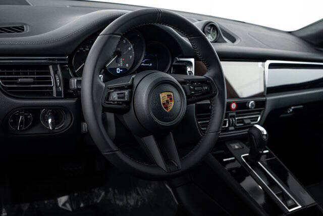 2026 Porsche Macan S