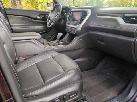 2017 GMC Acadia SLT-1