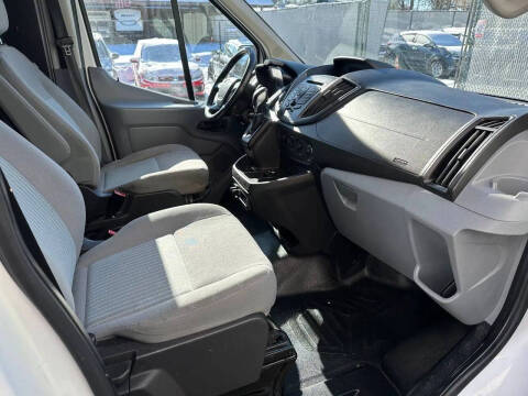 2017 Ford Transit 250