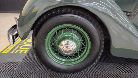 1935 Ford Tudor