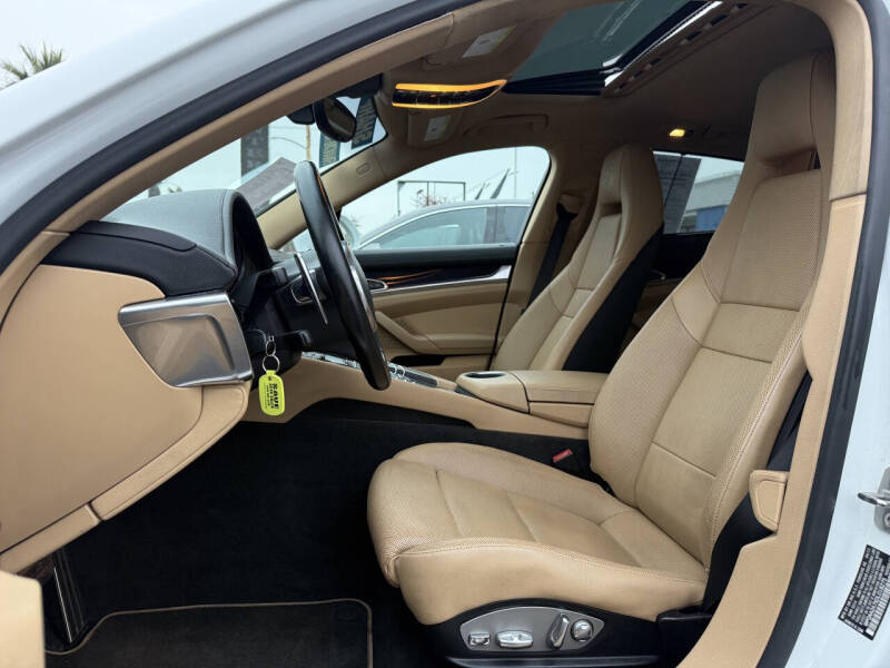 2013 Porsche Panamera