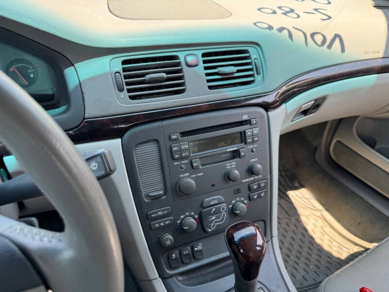 2002 Volvo S80 2.9