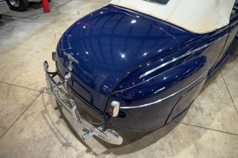 1941 Ford Super Deluxe