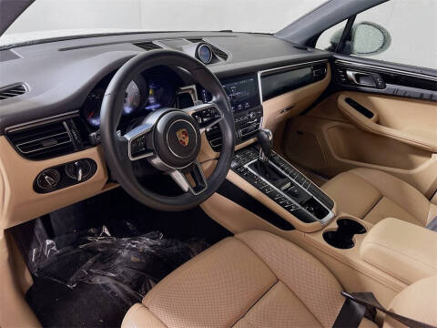 2020 Porsche Macan S