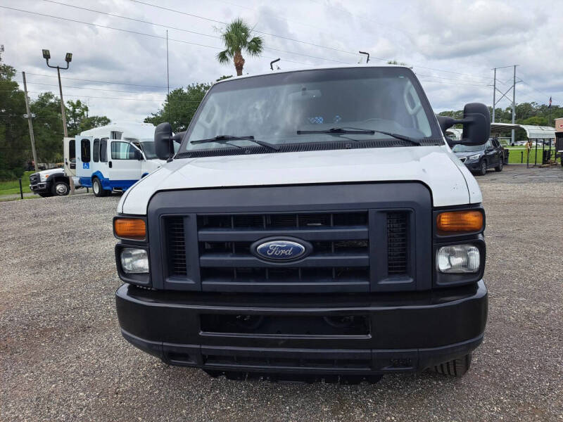 2013 Ford E-Series E-350 SD