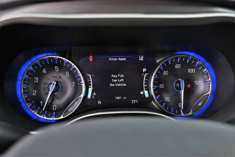 2021 Chrysler Pacifica Touring L