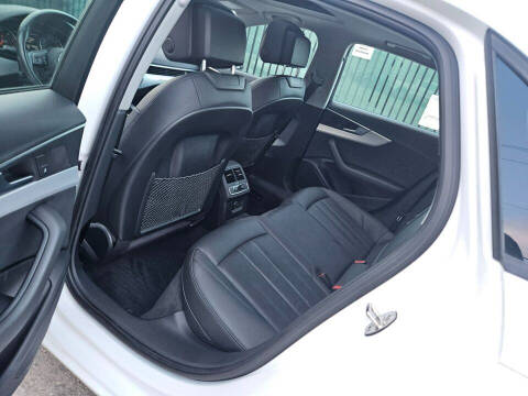 2017 Audi A4 2.0T quattro Premium