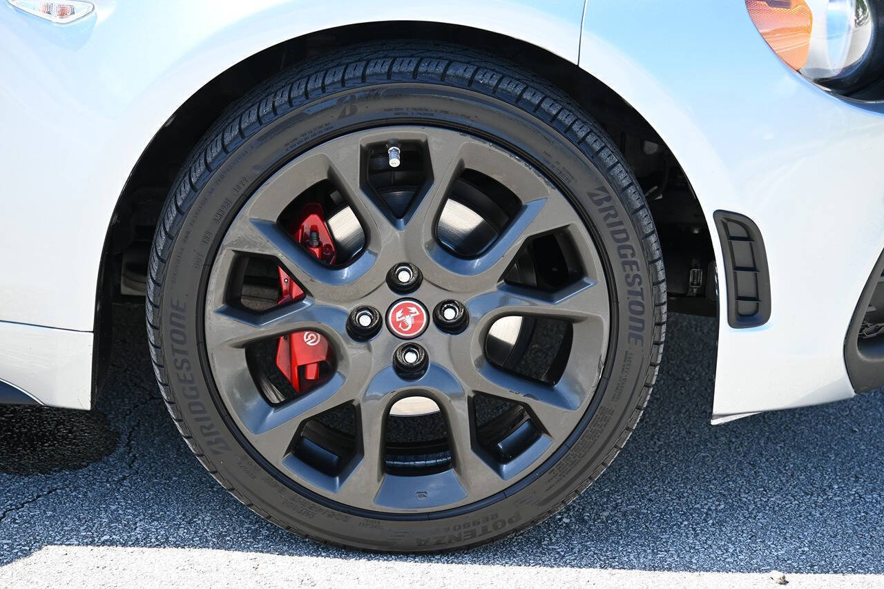 2018 FIAT 124 Spider 16