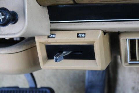 1990 Jeep Grand Wagoneer