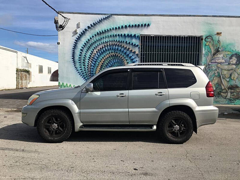 2004 Lexus GX 470