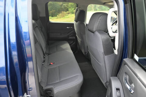 2022 Nissan Frontier SV