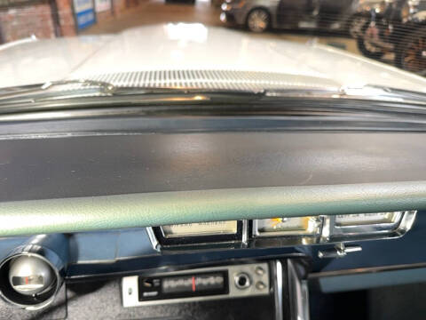 1965 Ford Thunderbird