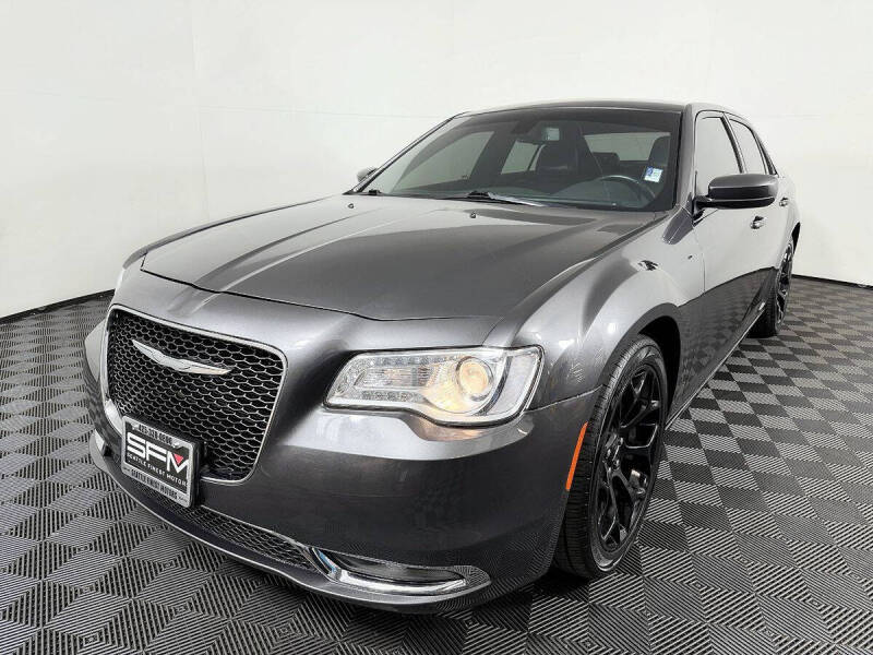 2017 Chrysler 300