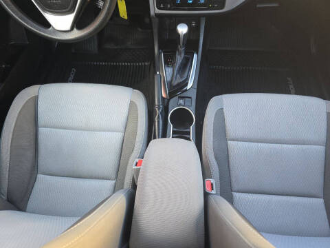 2017 Toyota Corolla LE