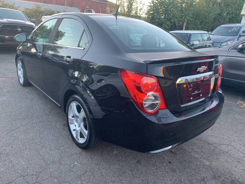 2013 Chevrolet Sonic LTZ Auto