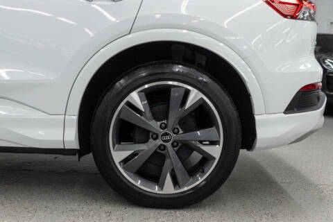 2022 Audi Q4 e-tron quattro Prestige 50