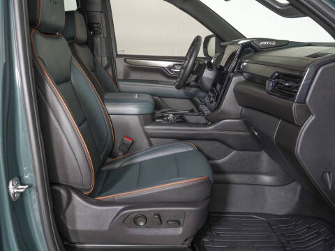 2025 GMC Yukon AT4
