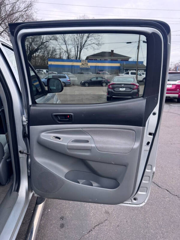2006 Toyota Tacoma PreRunner V6