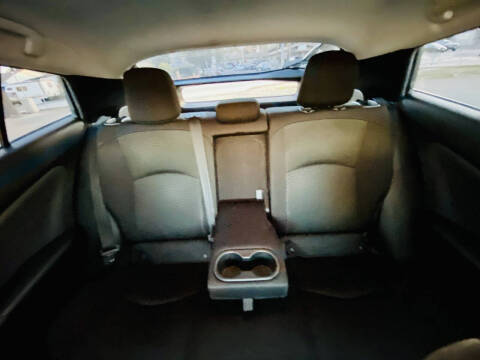 2022 Toyota Prius LE