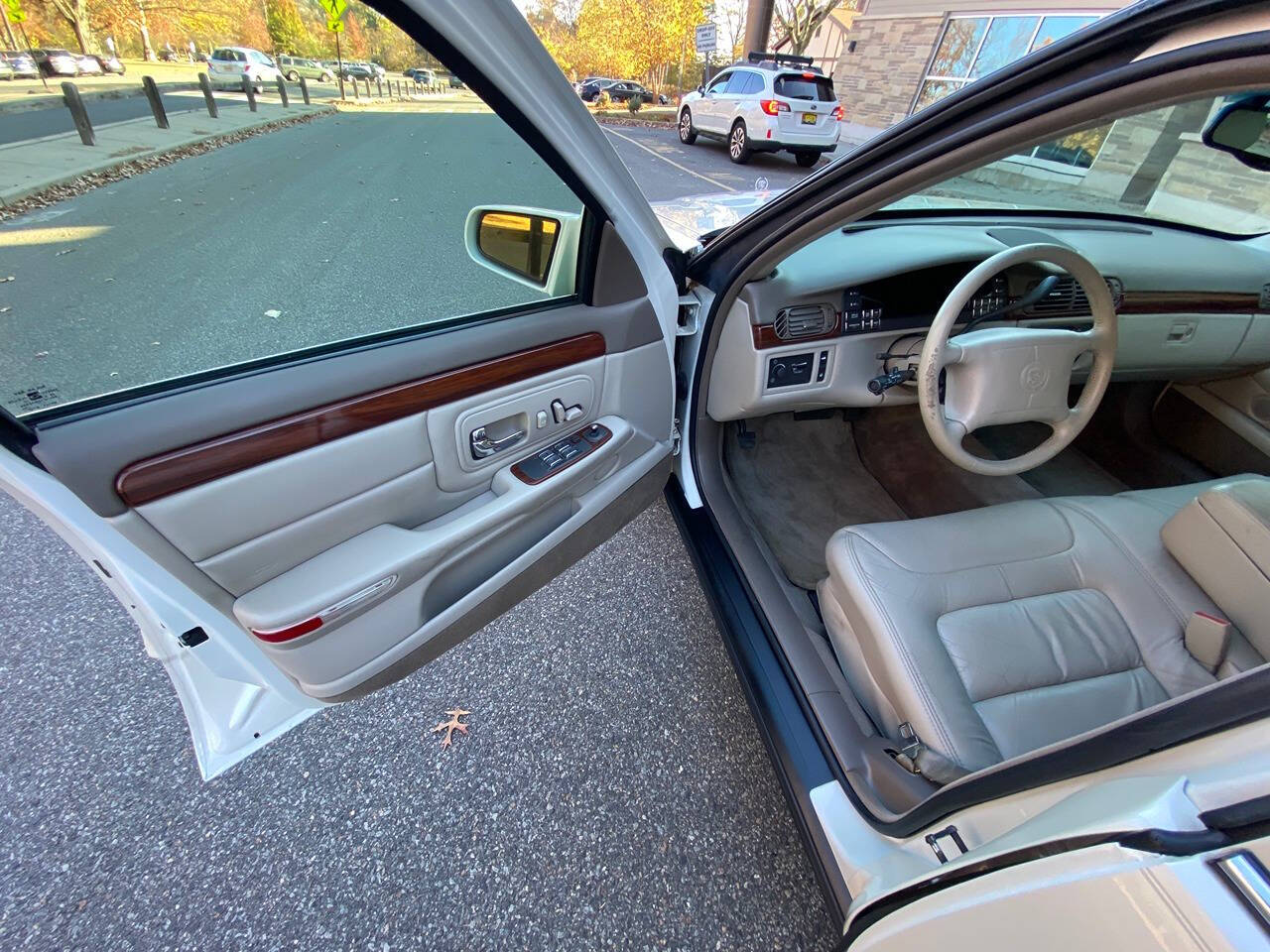 1998 Cadillac DeVille for sale at Vintage Motors USA in Roselle, NJ