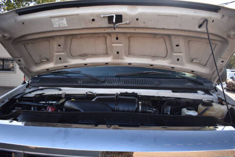 2010 Ford E-Series E-250