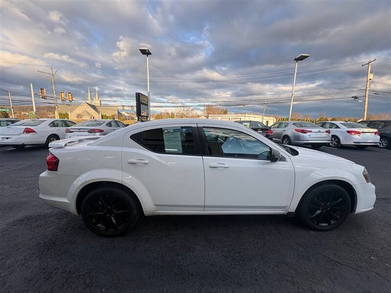 2014 Dodge Avenger SE