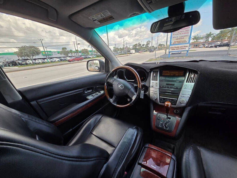 2004 Lexus RX 330
