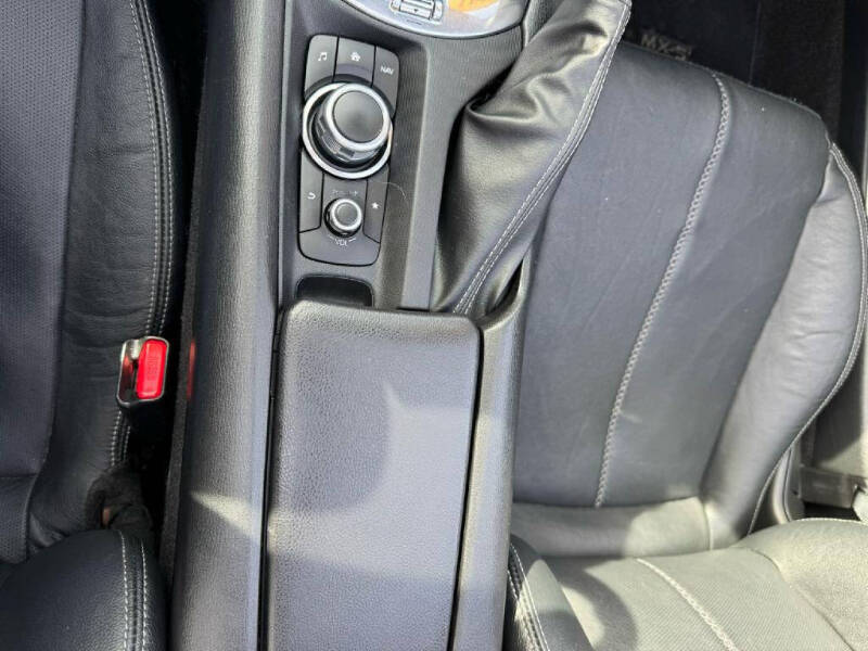 2021 Mazda MX-5 Miata RF Grand Touring