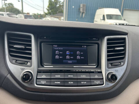 2017 Hyundai Tucson SE