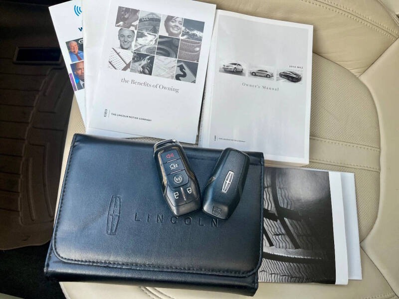 2014 Lincoln MKZ