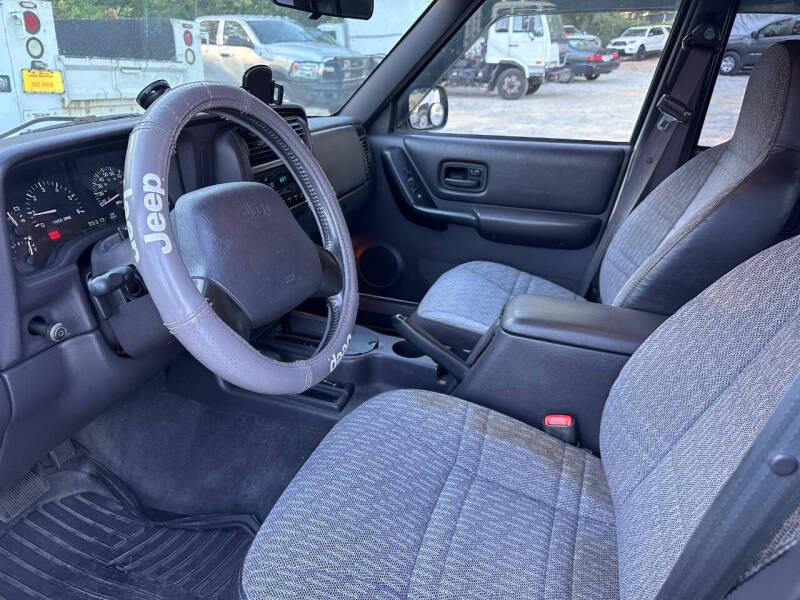 2001 Jeep Cherokee Sport