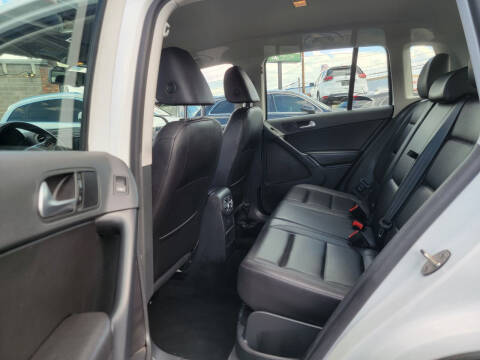 2017 Volkswagen Tiguan 2.0T S 4Motion