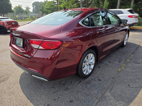 2016 Chrysler 200 C