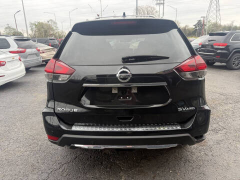 2020 Nissan Rogue SV