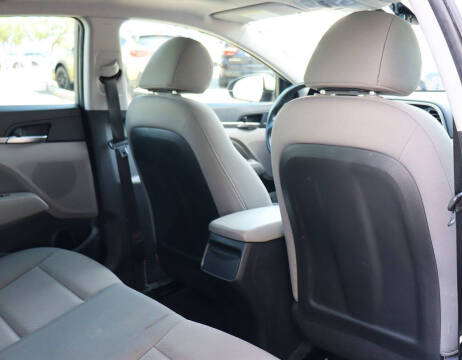 2020 Hyundai Elantra